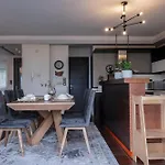 Cielo Hospitality Lägenhet *